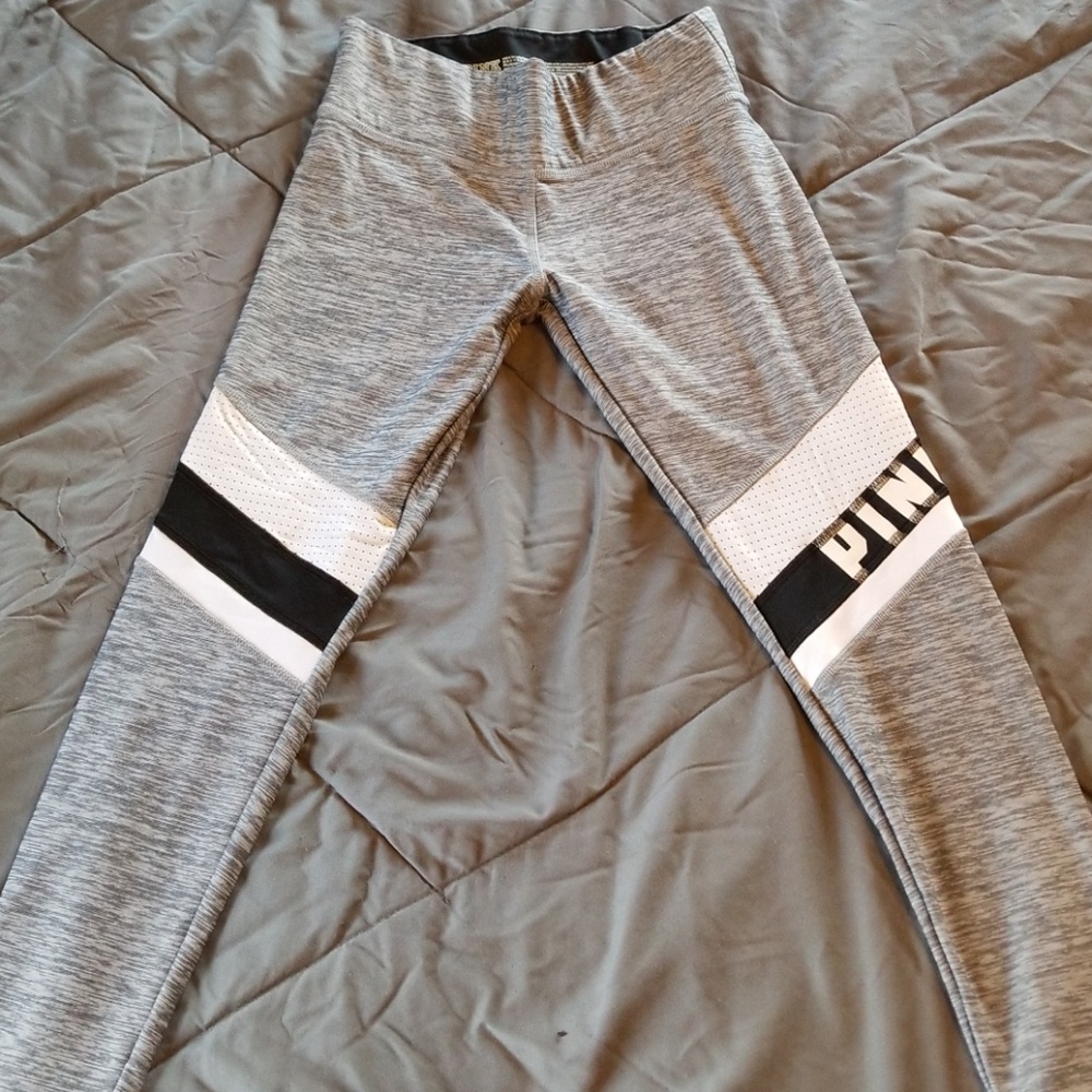 🖤PINK yoga pants🖤
